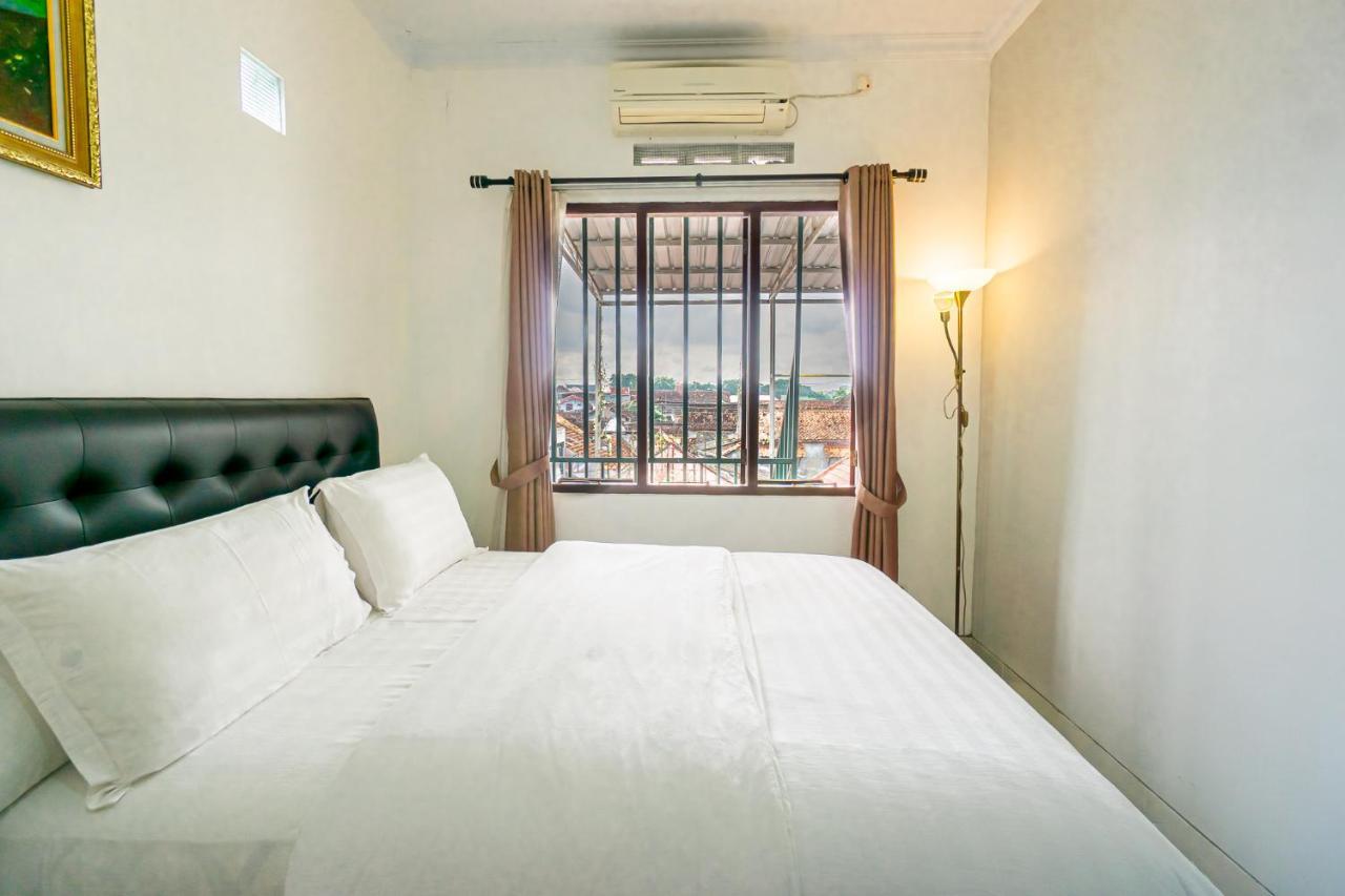 Omah Gerjen 29 By Bukit Vista Bed & Breakfast Yogyakarta Exterior photo